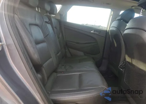 2016 Hyundai Tucson Limited z USA, uszkodzony, nr VIN KM8J3CA25GU070119